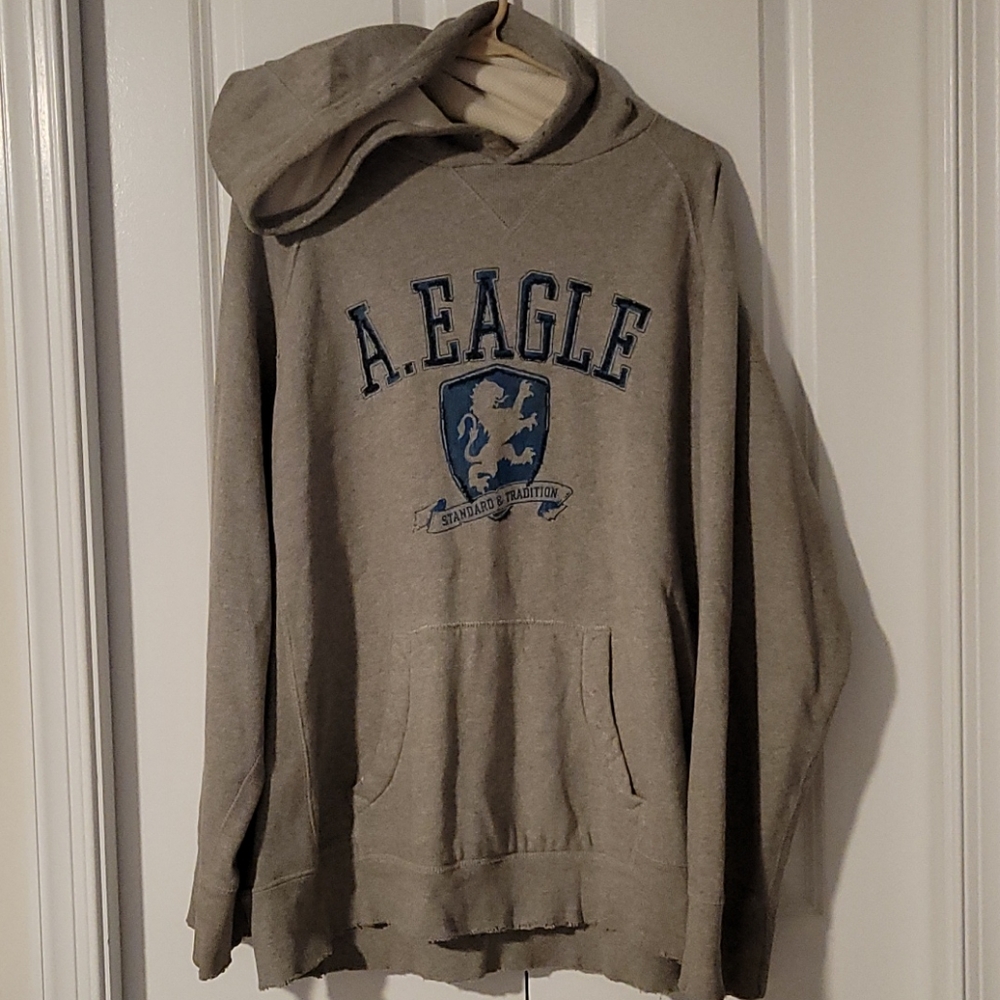 American Eagle sweatshirt
